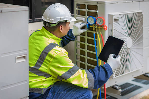 Professional Heat Pump Repair technician working in Voluntown, CT